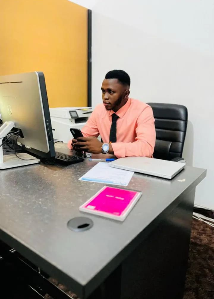 Artin Babingui — Co-fondateur